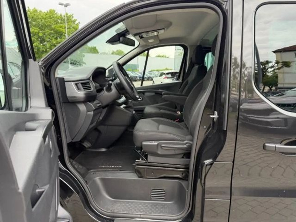 Nissan Primastar