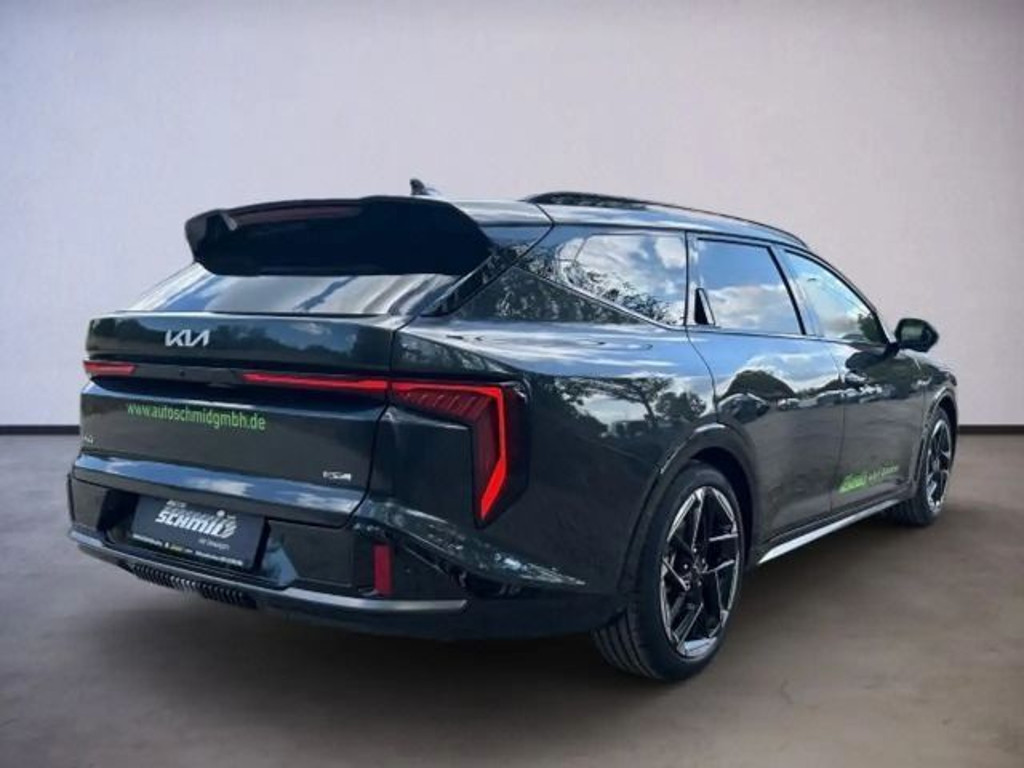 Kia K4