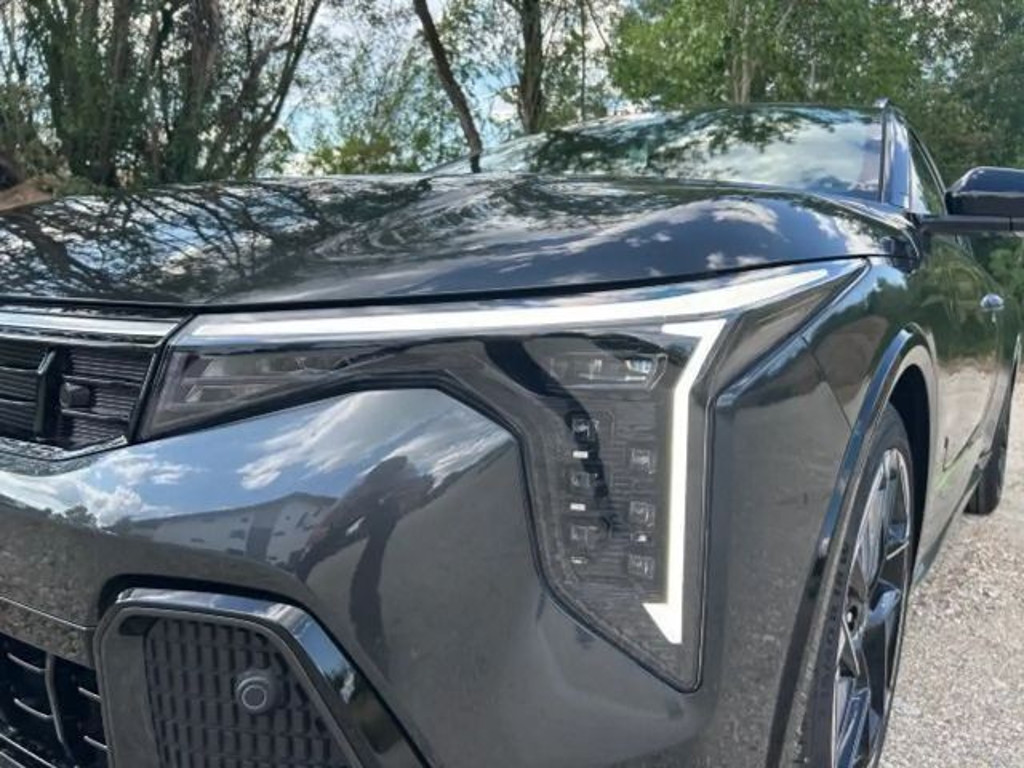 Kia K4
