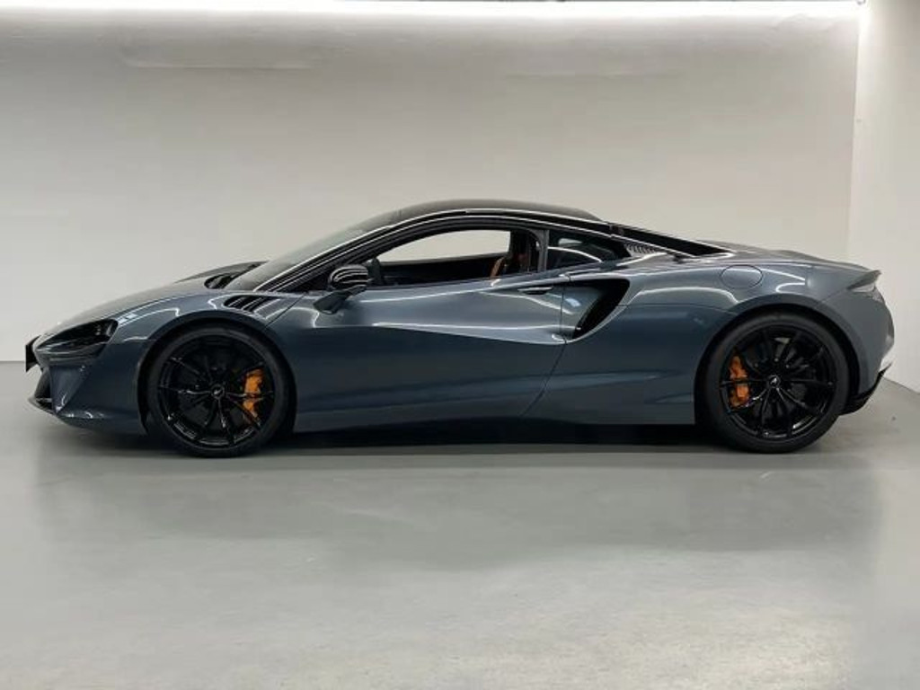 McLaren Artura