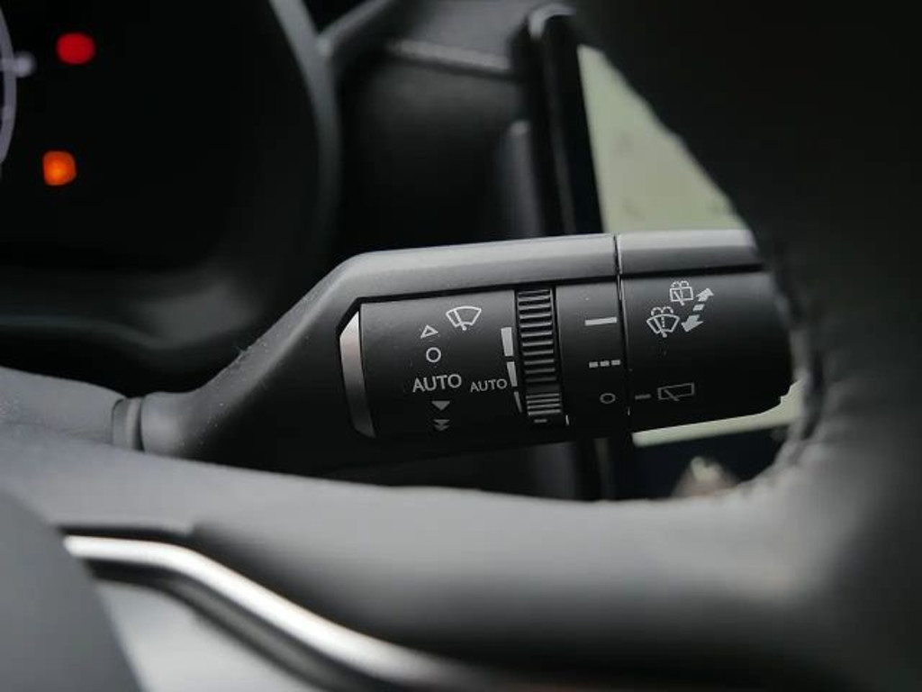 Lexus LBX