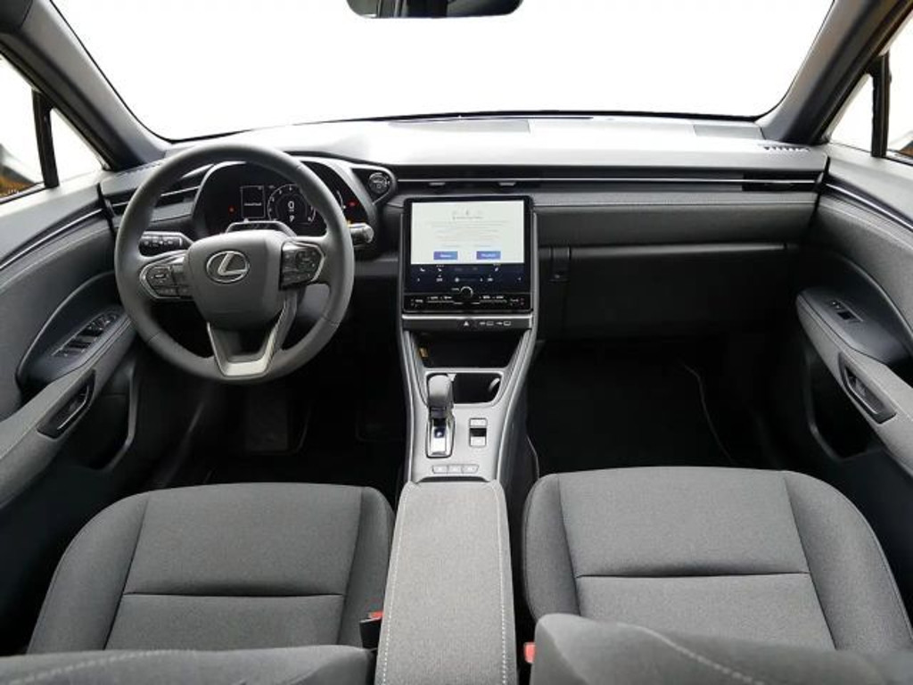 Lexus LBX