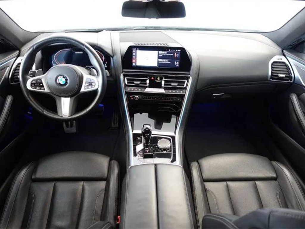 BMW M850