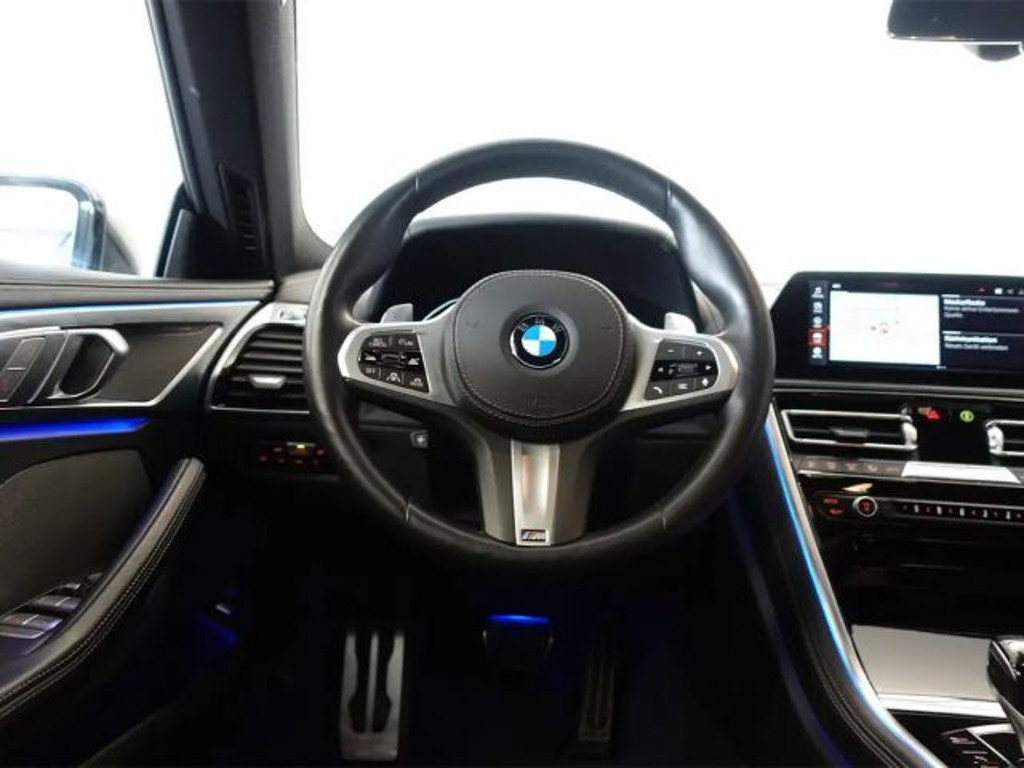 BMW M850