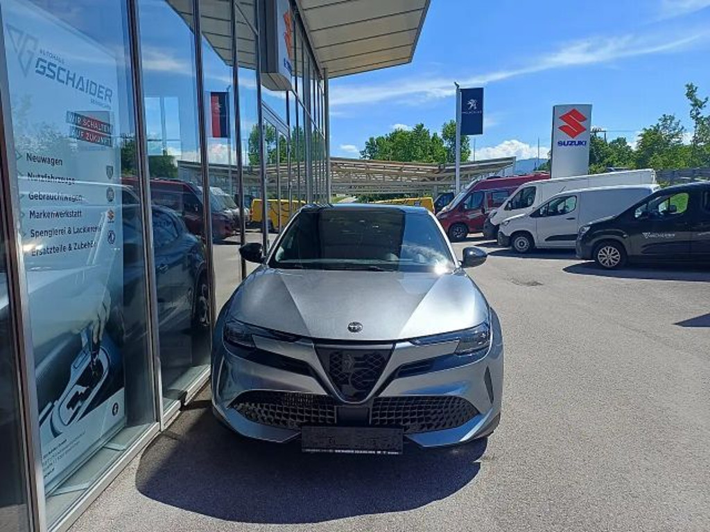 Alfa Romeo Junior