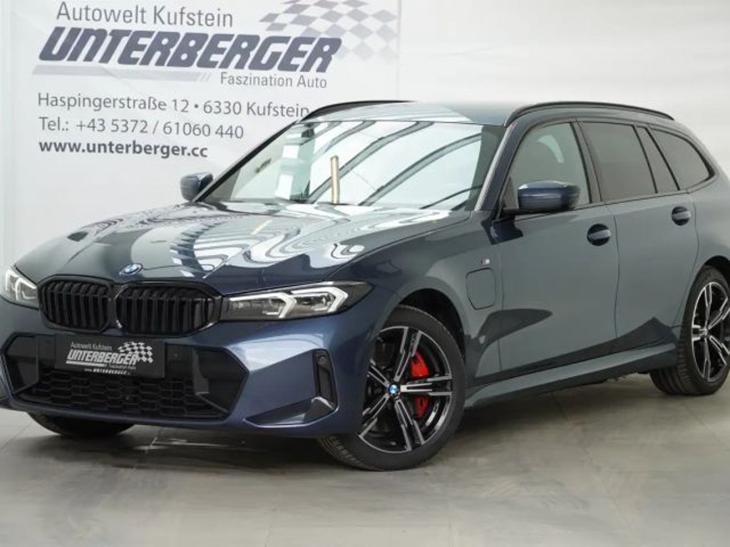BMW 3 Serie 330 M-Sport xDrive Touring 330e