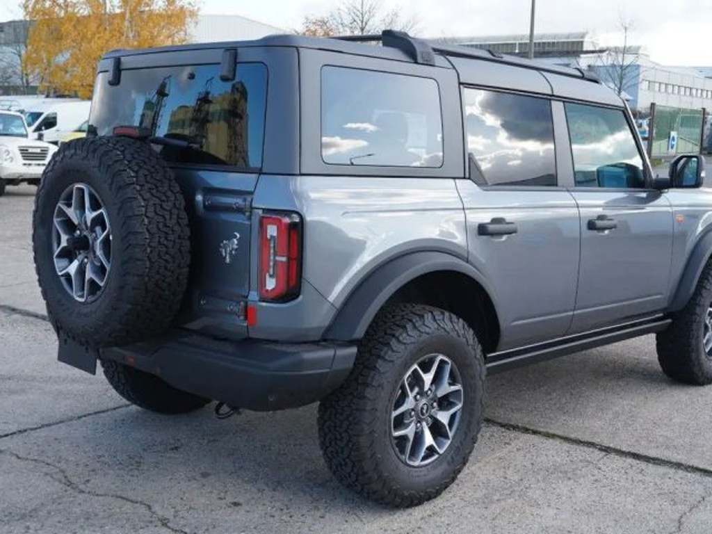 Ford Bronco
