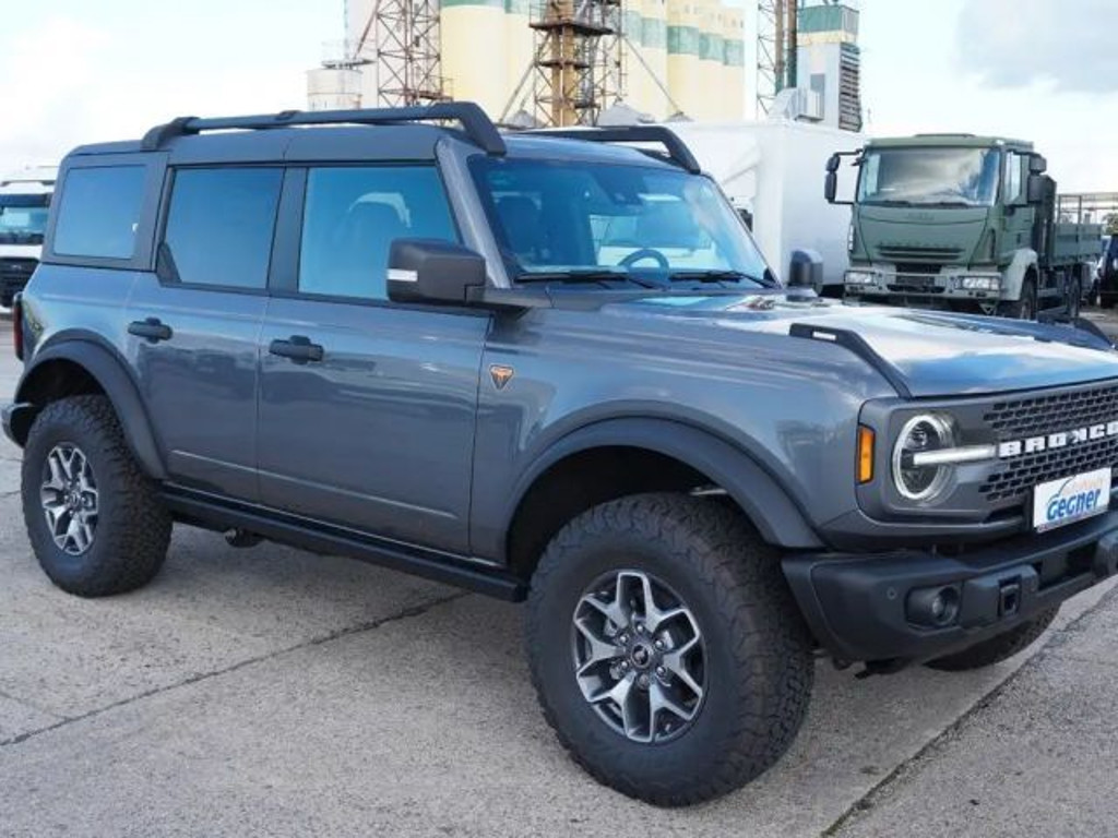 Ford Bronco