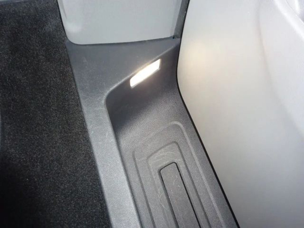 Volkswagen e-Caravelle