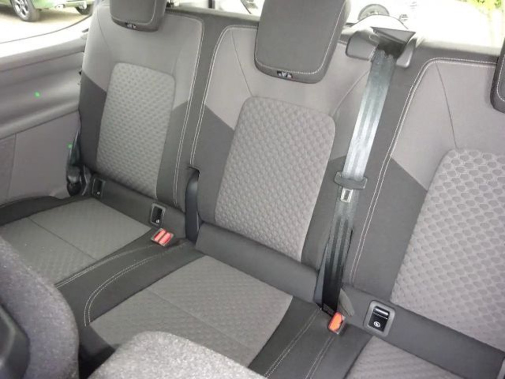 Volkswagen e-Caravelle