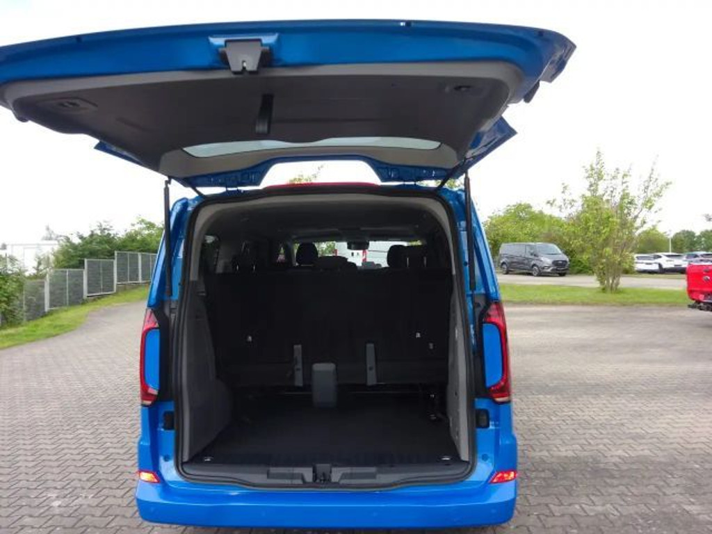 Volkswagen e-Caravelle