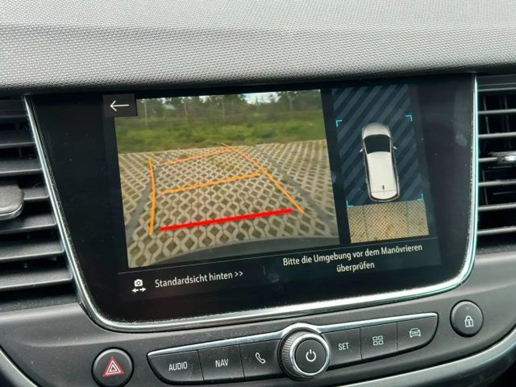 Opel Crossland X
