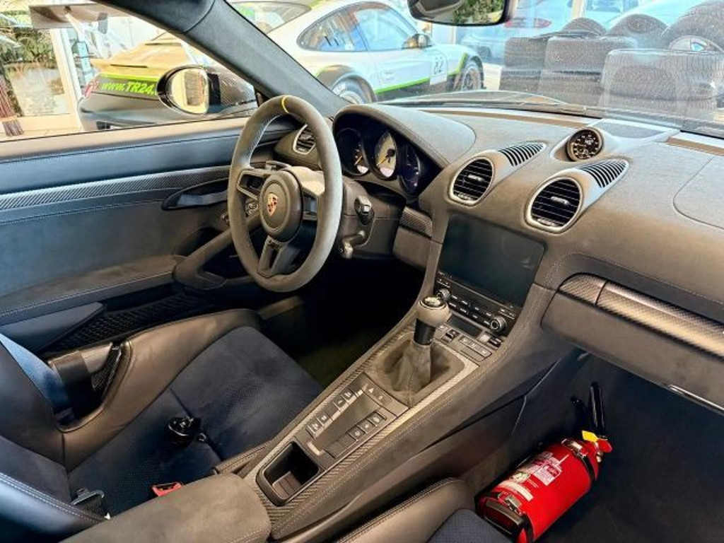 Porsche Cayman