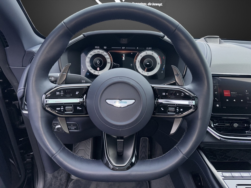 Aston Martin DBX