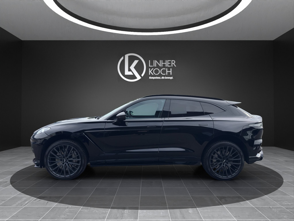 Aston Martin DBX