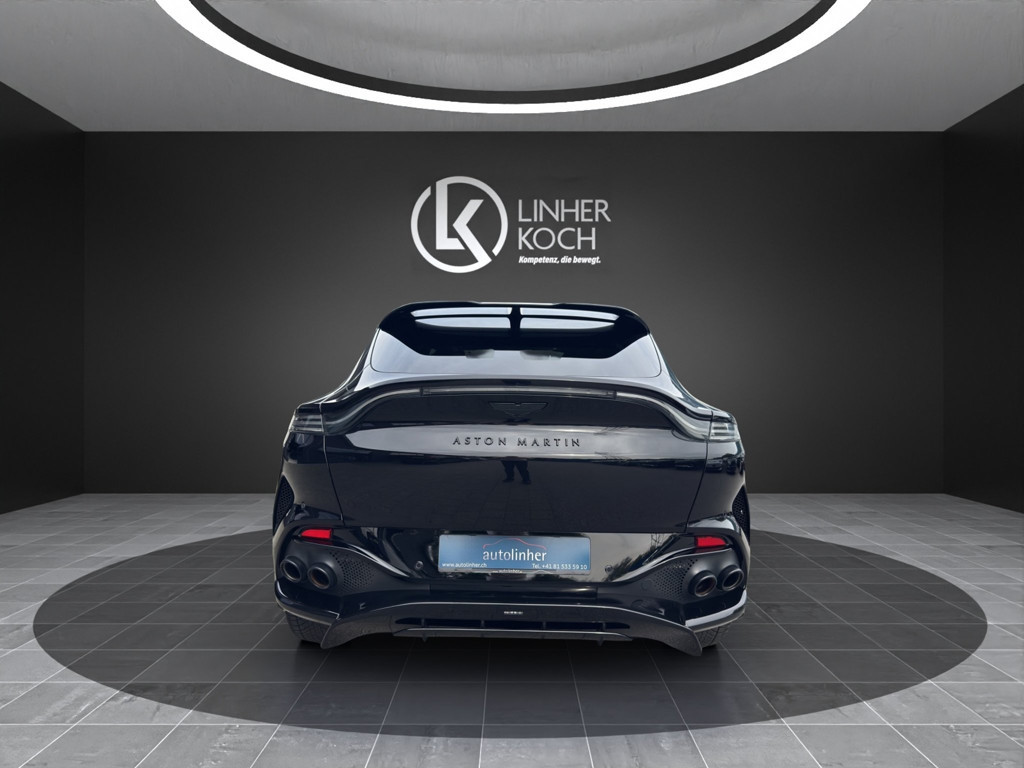 Aston Martin DBX