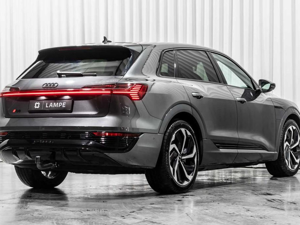 Audi Q8 e-tron