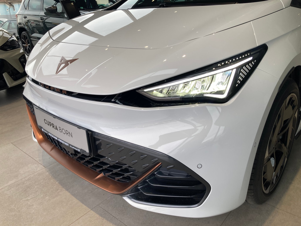 Cupra Born