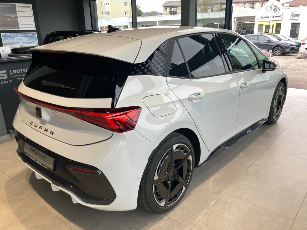 Cupra Born