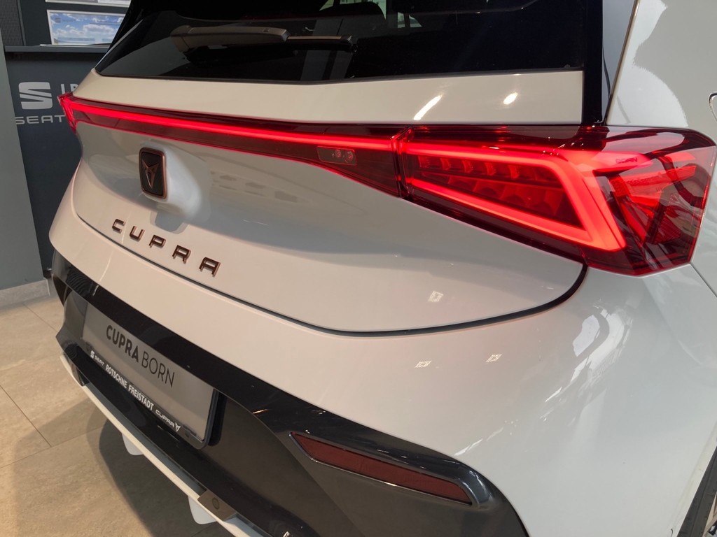 Cupra Born