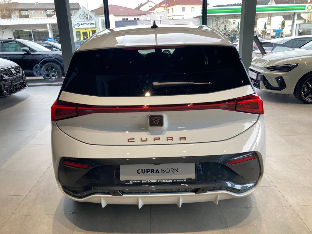 Cupra Born