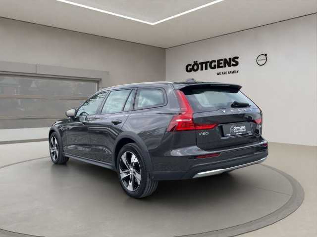 Volvo V60 Cross Country