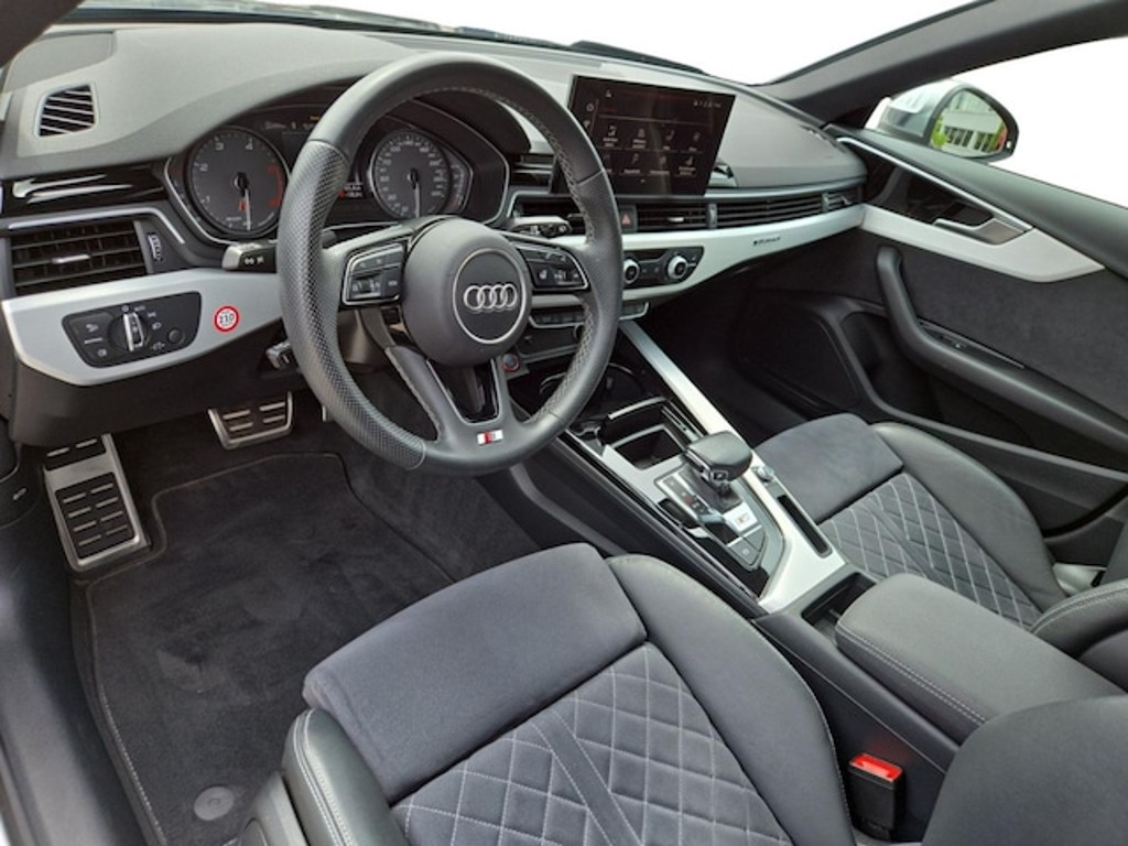 Audi S4