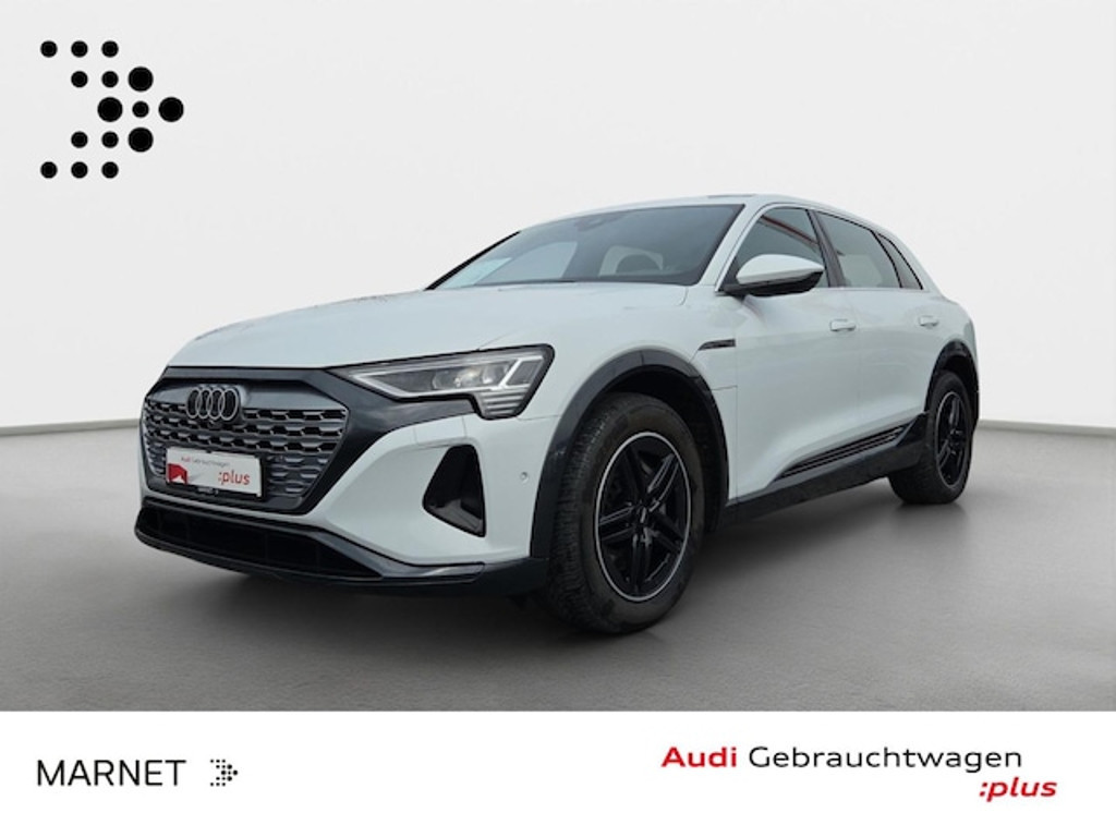 Audi Q8 e-tron Quattro 50