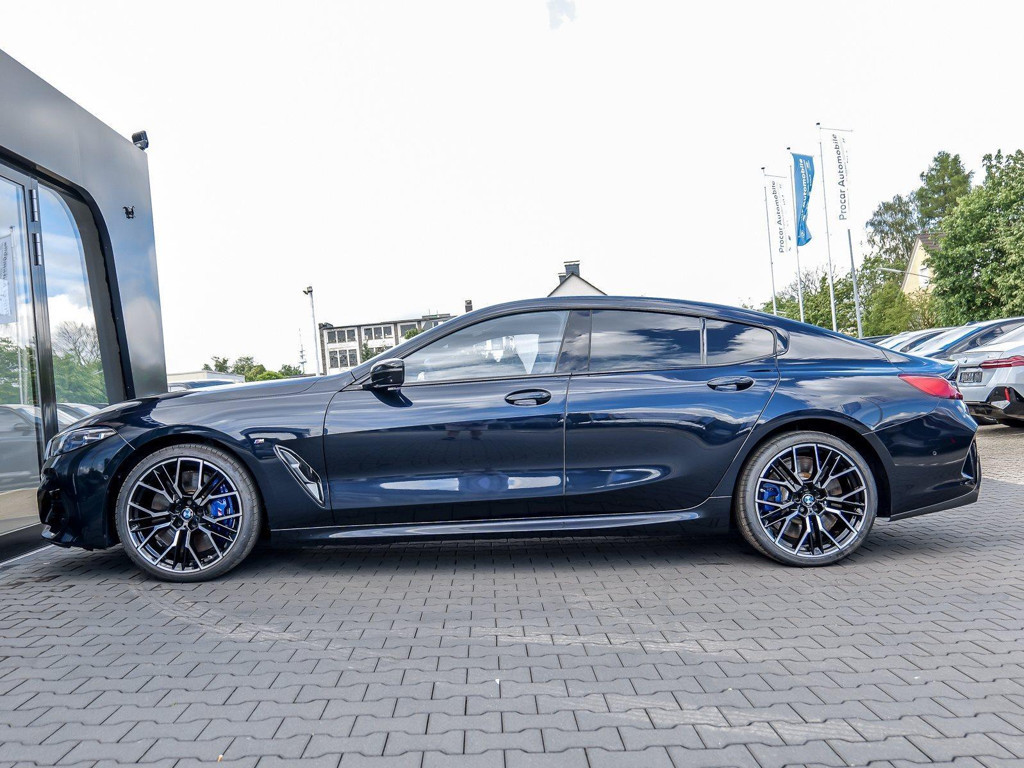 BMW M850