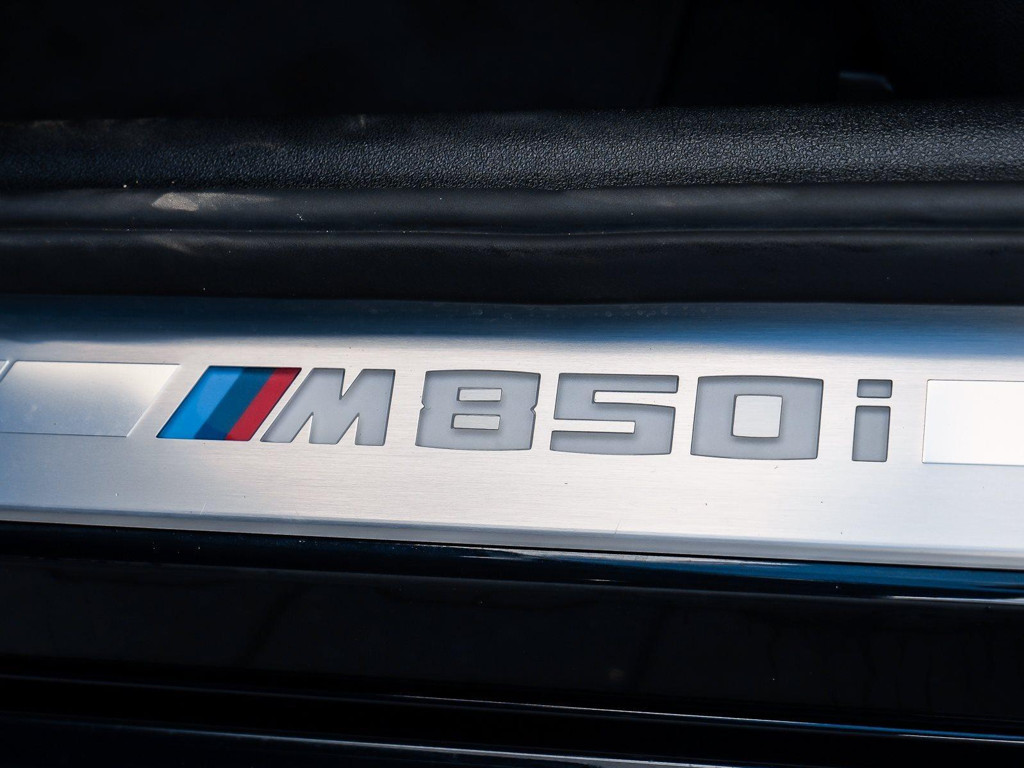 BMW M850
