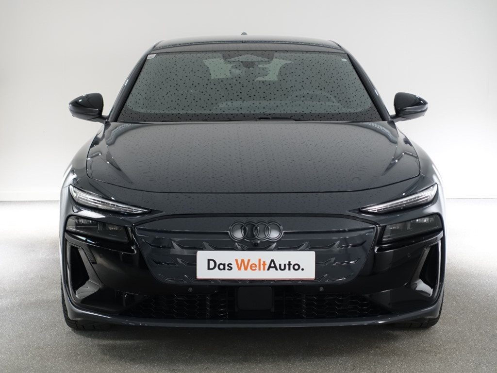 Audi S6 e-tron
