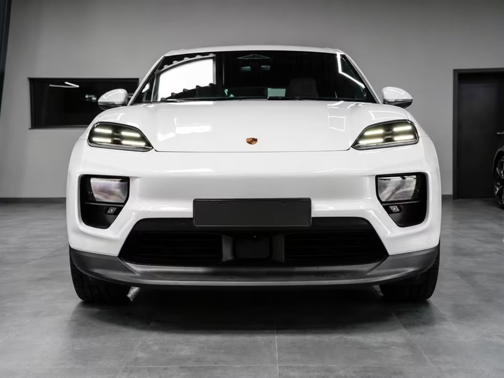 Porsche Macan 4