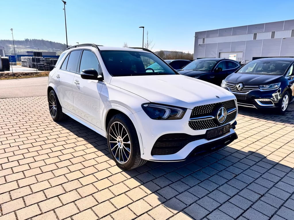 Mercedes-Benz GLE-Klasse GLE 300 4MATIC AMG Line GLE 300 d