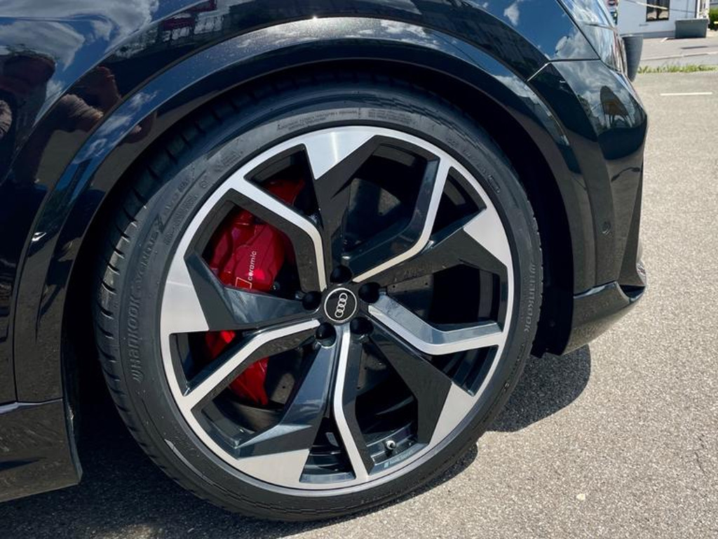 Audi RS Q8