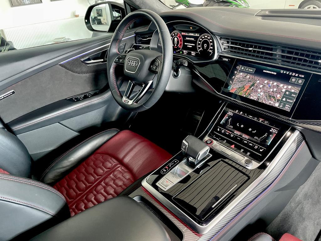 Audi RS Q8