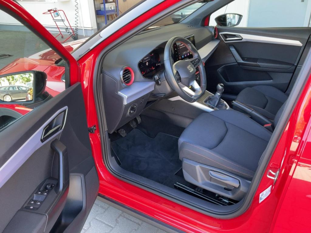 Seat Arona