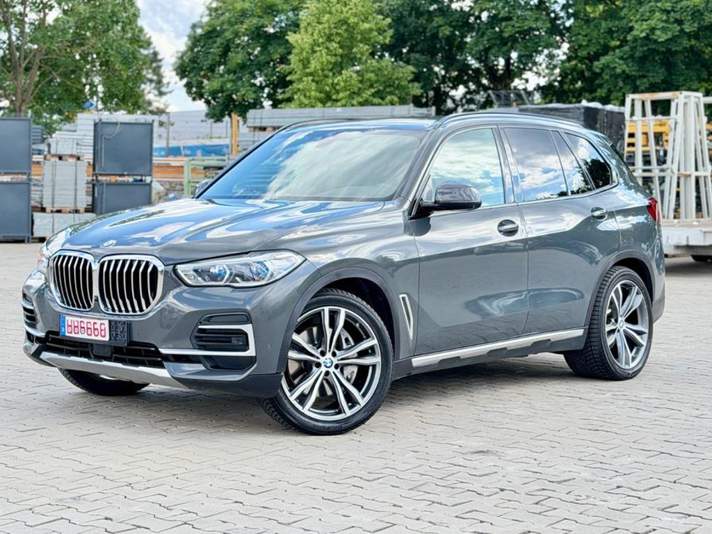 BMW X5 xDrive