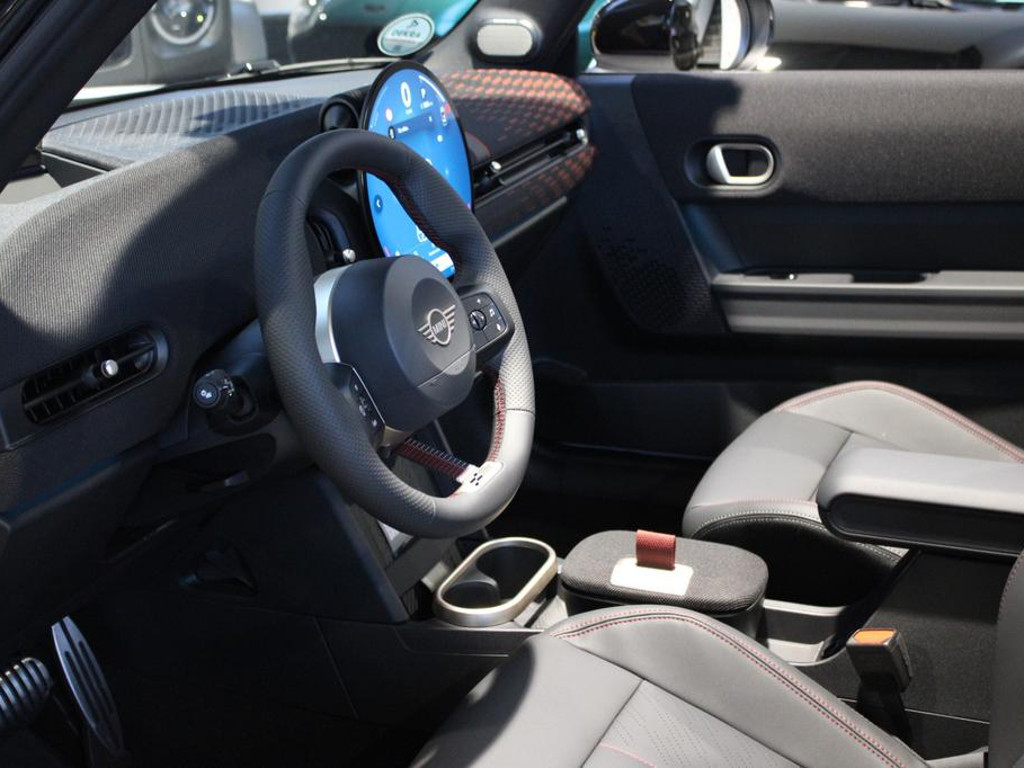 Mini John Cooper Works Cabrio