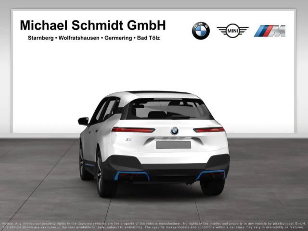 BMW iX