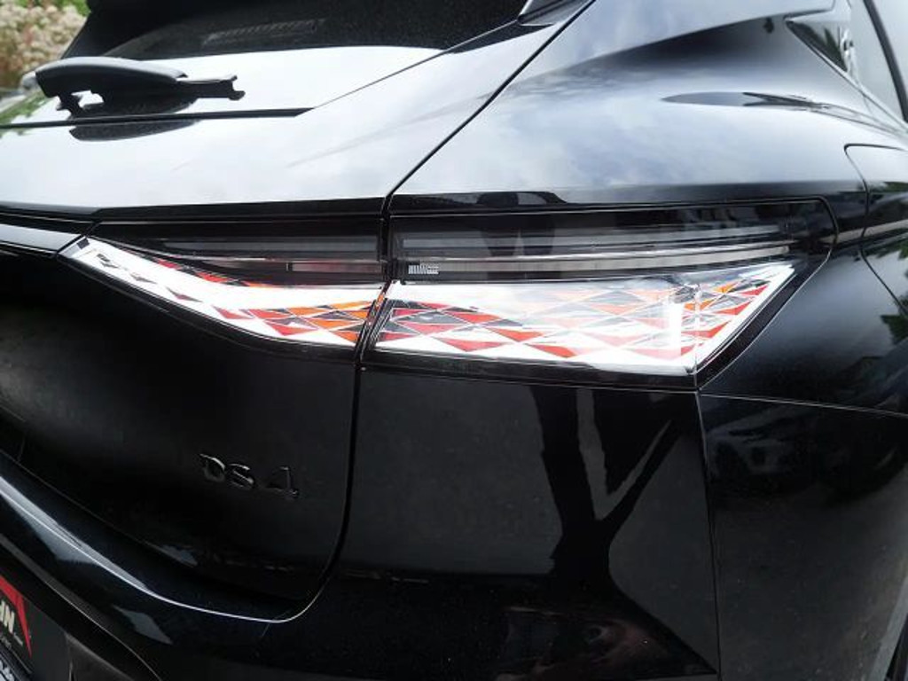 DS DS 4