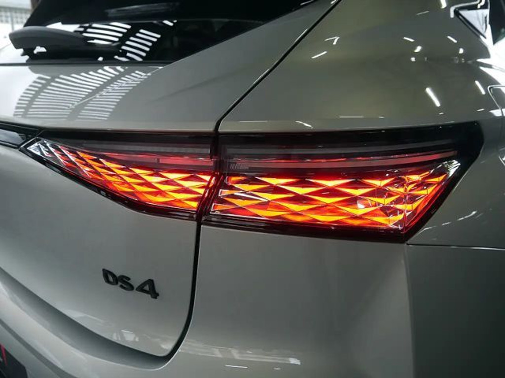 DS DS 4