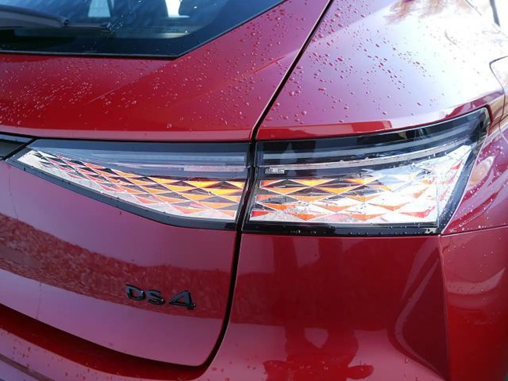 DS DS 4
