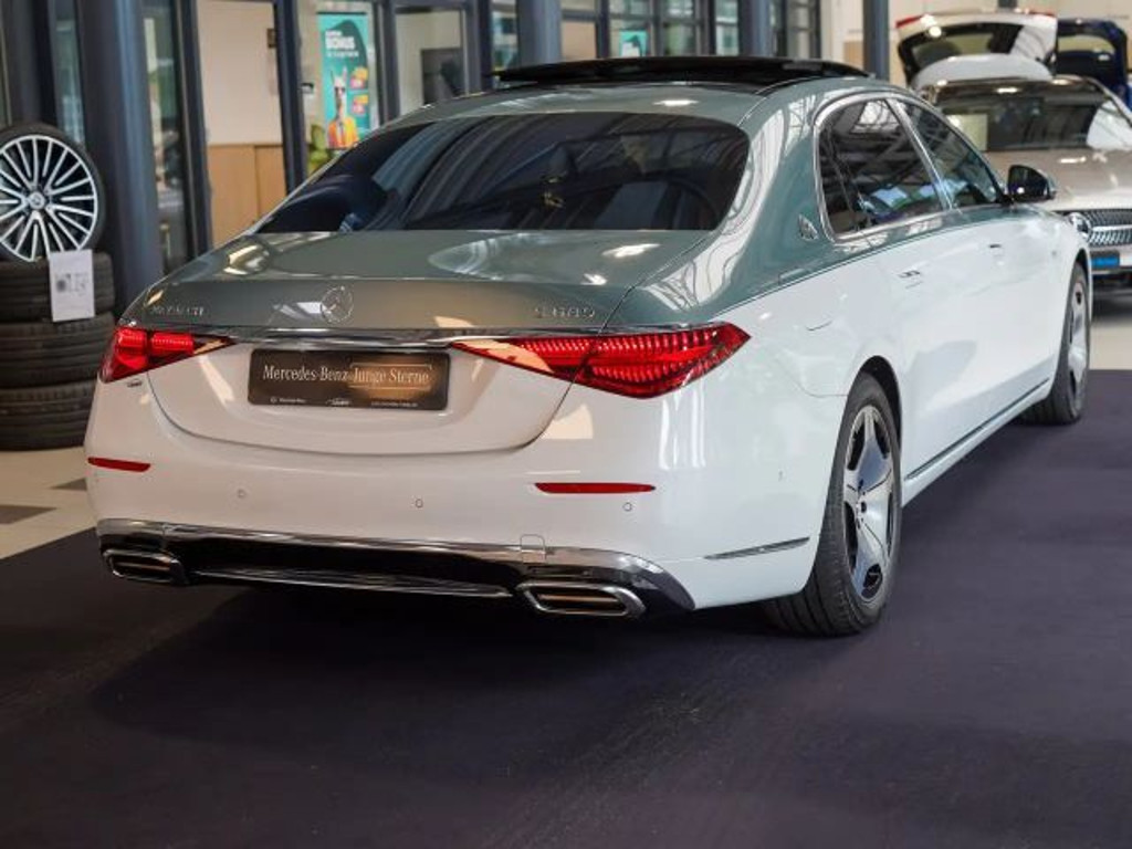 Mercedes-Benz S-Klasse