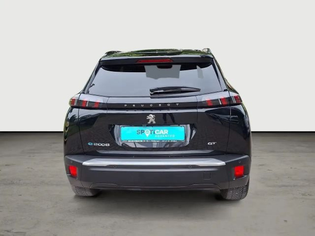 Peugeot e-2008