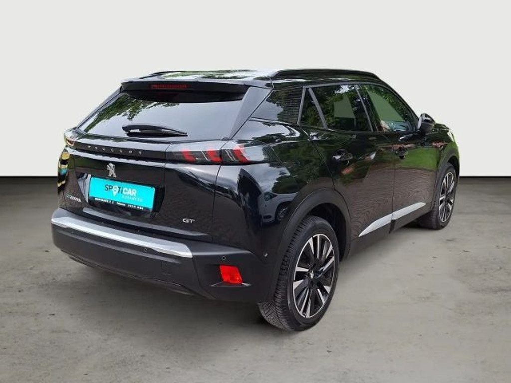 Peugeot e-2008