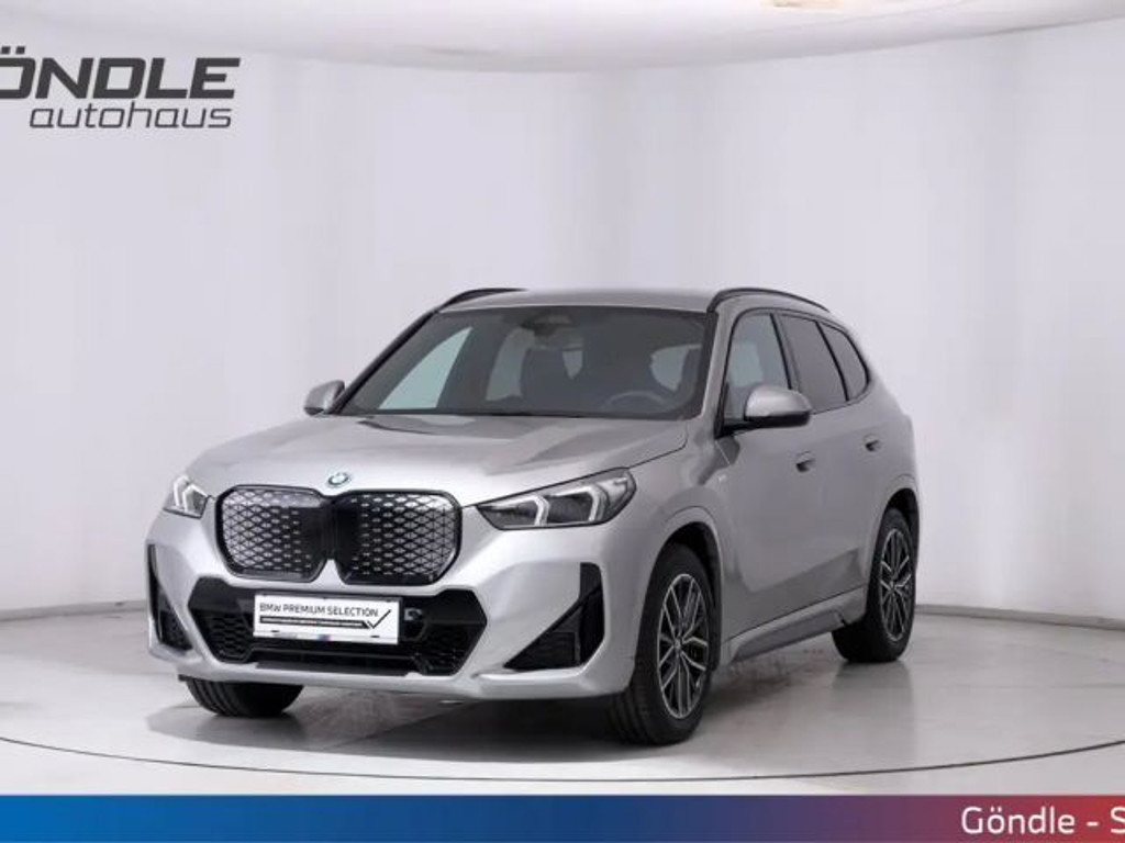 BMW iX1 xDrive30