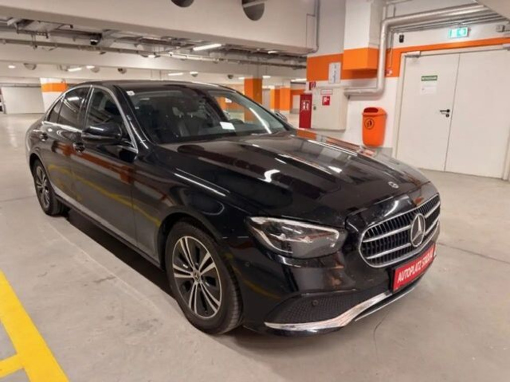 Mercedes-Benz E-Klasse E 200 E 200 d Sedan