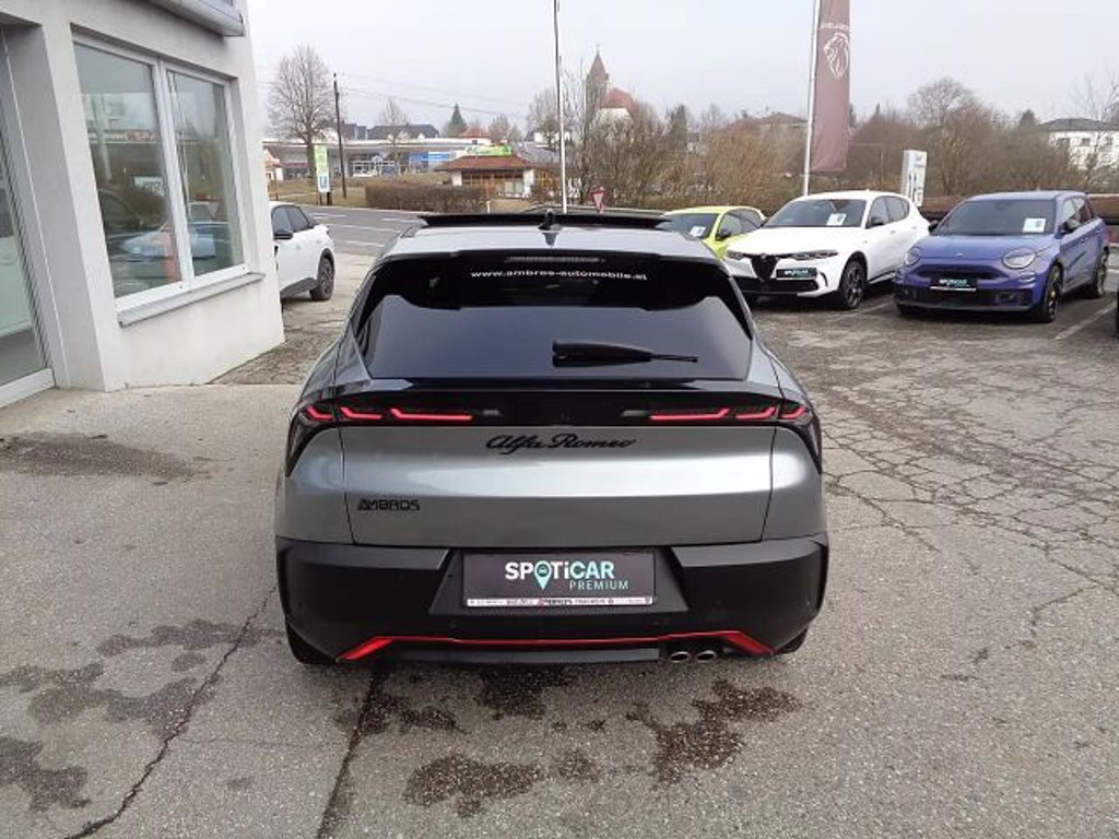 Alfa Romeo Junior