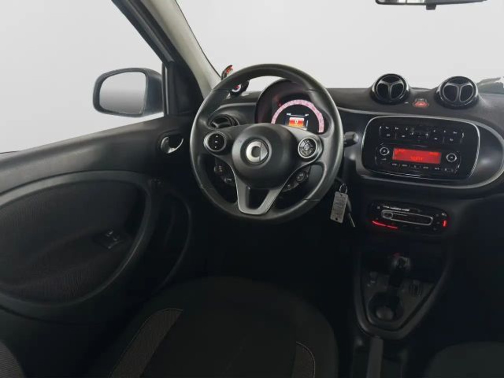 Smart EQ forfour