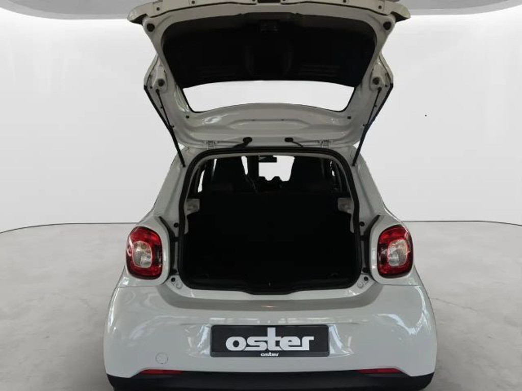 Smart EQ forfour